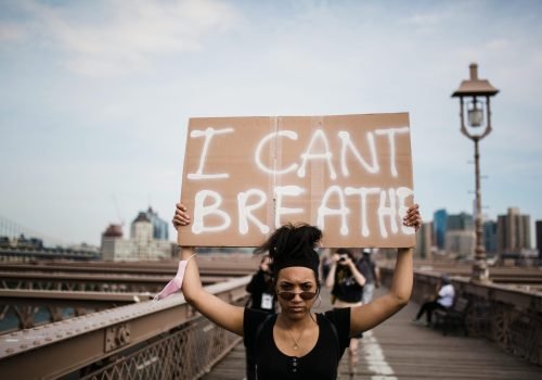 la difficulté à respirer quand on est victime de trauma